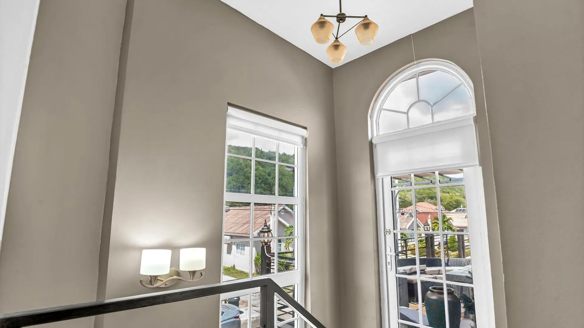 Hotel Suzanne'S Sogno Ellis Caymanas